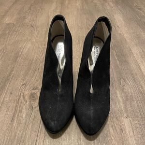Black suede Michael Kors booties!